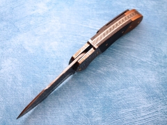 Custom Knife by Patrick Famin