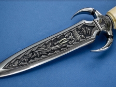 Custom Knife by Herman Schneider