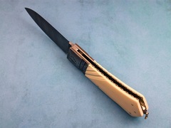 Custom Knife by Barry Davis