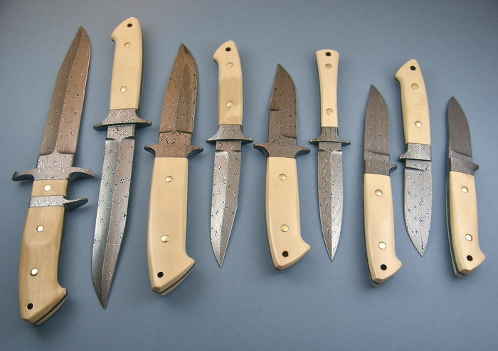 Custom Fixed Blade, N/A, Damascus Steel, Mammoth Interior Ivory with Domed Gold Pins Knife made by Steve SR Johnson